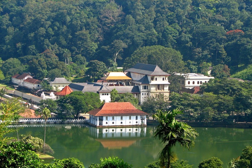 Day 5: Historical Sites in Kandy